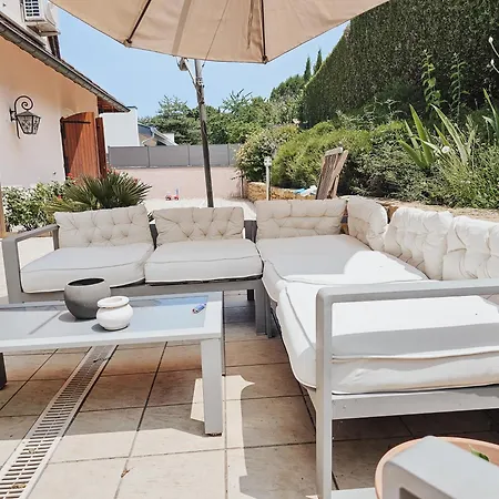 Piscine Intérieure, Sauna, 5 Villa Marennes (Rhone)