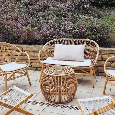 Villa Piscine Intérieure, Sauna, 5 Marennes (Rhone)